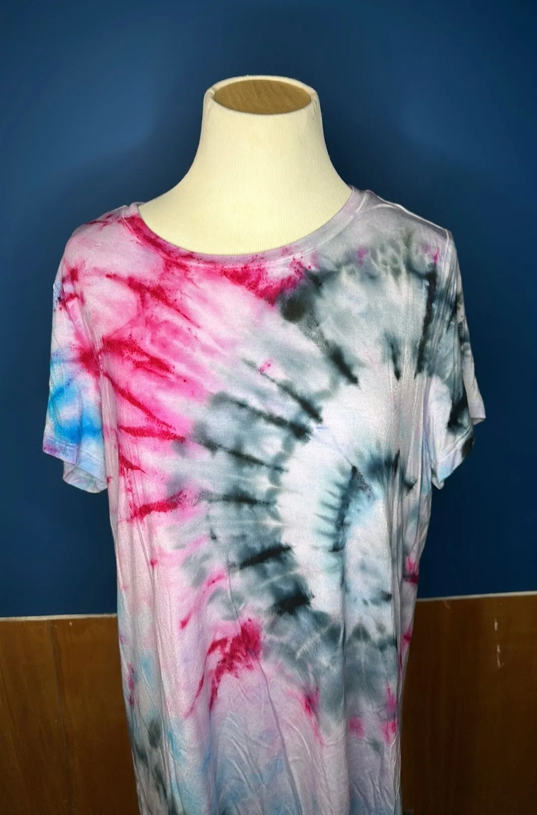 0X Tye dye t-shirt
