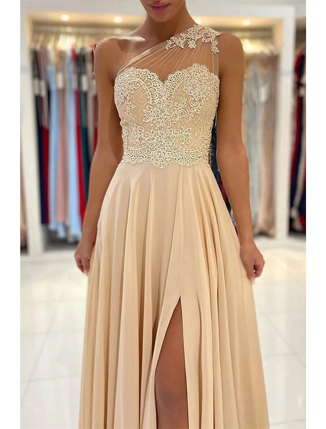 A-Line Prom Dresses Sexy Dress Formal Wedding Guest Court Train Sleeveless One Shoulder Chiffon with Slit Appliques