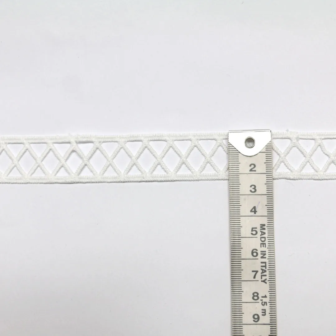 Insertion Guipure Diamond Trim - White - 20mm