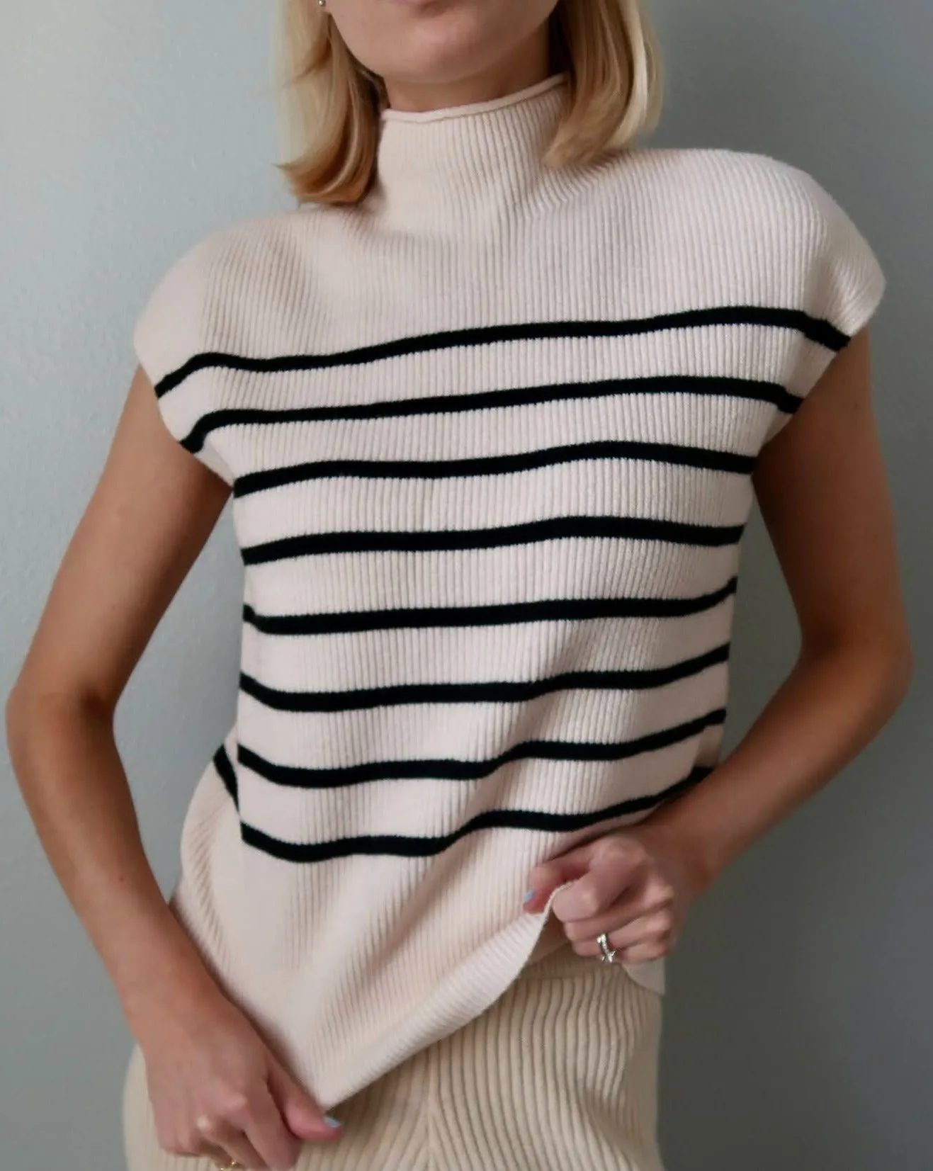 MEROKEETY Mock Neck Cap Sleeve Striped Ribbed Tank Top