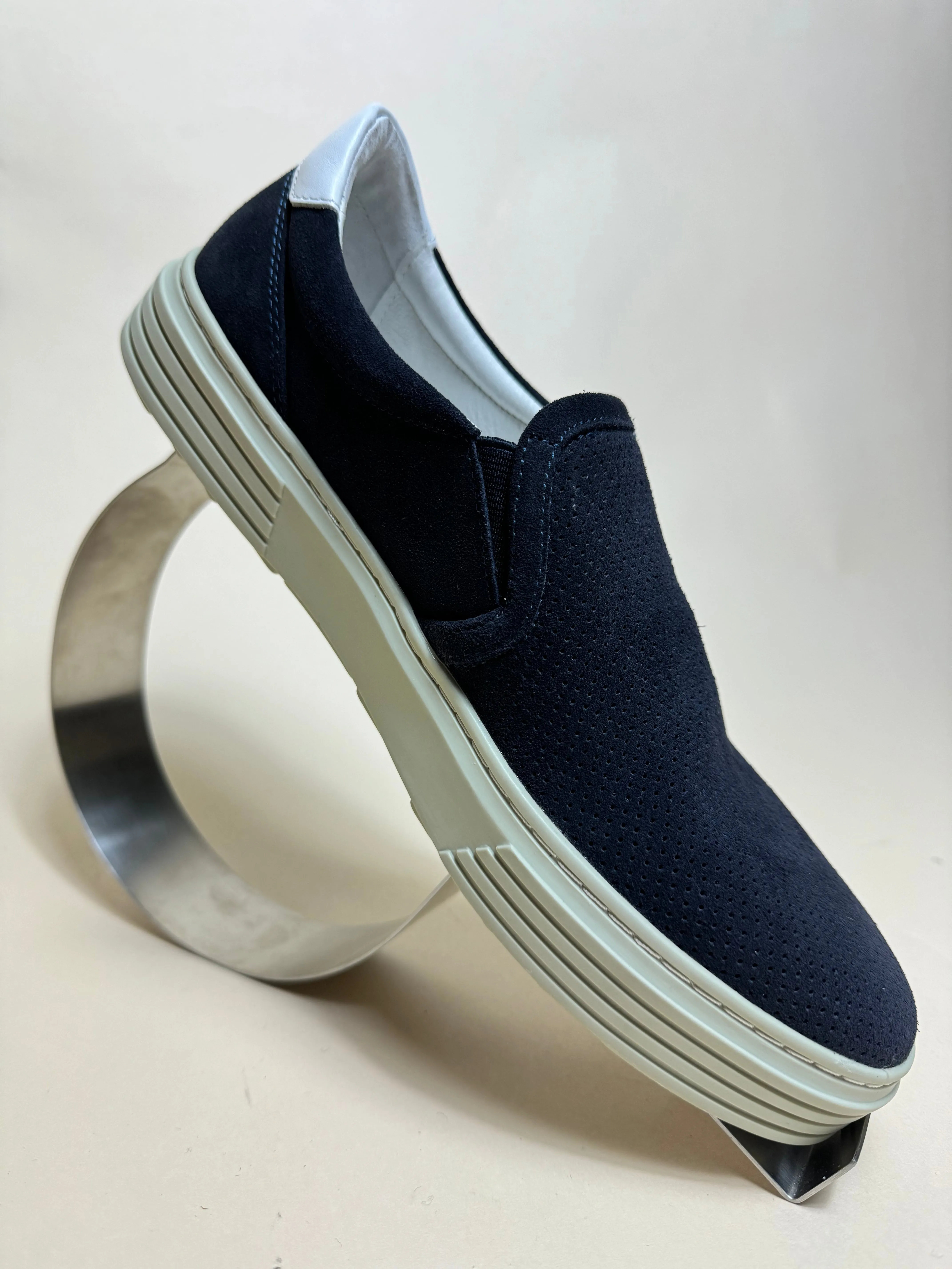 Pascal Slip-On Suede - Navy