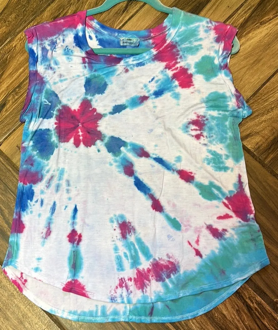 Tye dye tee